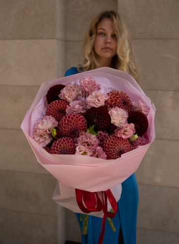 Сборный букет с эустомой &laquo;Пинк шик&raquo; от интернет-магазина цветов в 