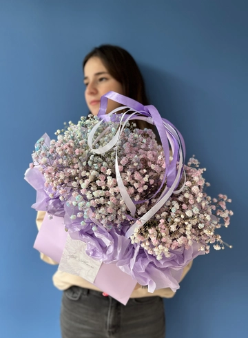 Композиция в сумочке «Радуга желаний» от интернет-магазина цветов в 