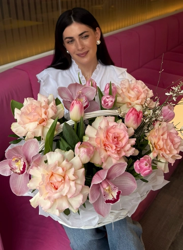 Нежная корзинка &laquo;Милое облачко&raquo; от интернет-магазина цветов в 