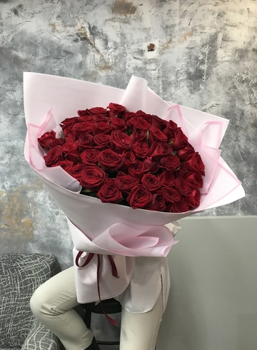 Букет из красных роз &laquo;Мечта&raquo; от интернет-магазина цветов в 
