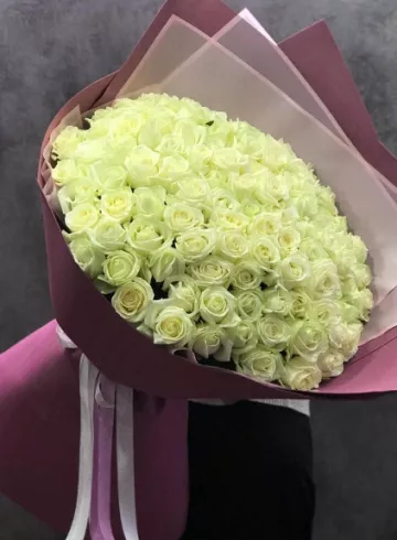 Букет белых роз &laquo;Интуиция&raquo; от интернет-магазина цветов в 