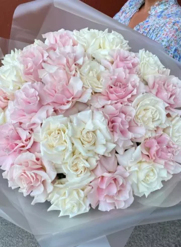 Монобукет из кружевных роз &laquo;Весна&raquo; от интернет-магазина цветов в 