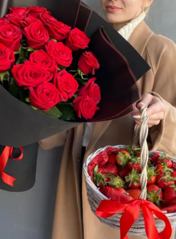 Набор &laquo;Трогательное признание&raquo; от интернет-магазина цветов в 