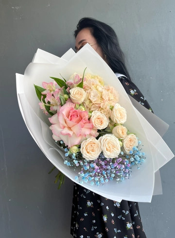 Сборный букет «Школьник 3» от интернет-магазина цветов в 